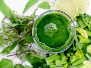 免疫力アップに効果的な食材や方法は？